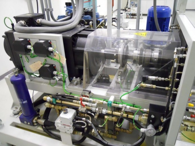 FPRL Hydraulic pumps and motors test rig (research)